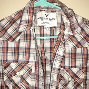 Short sleeve American Eagle button down